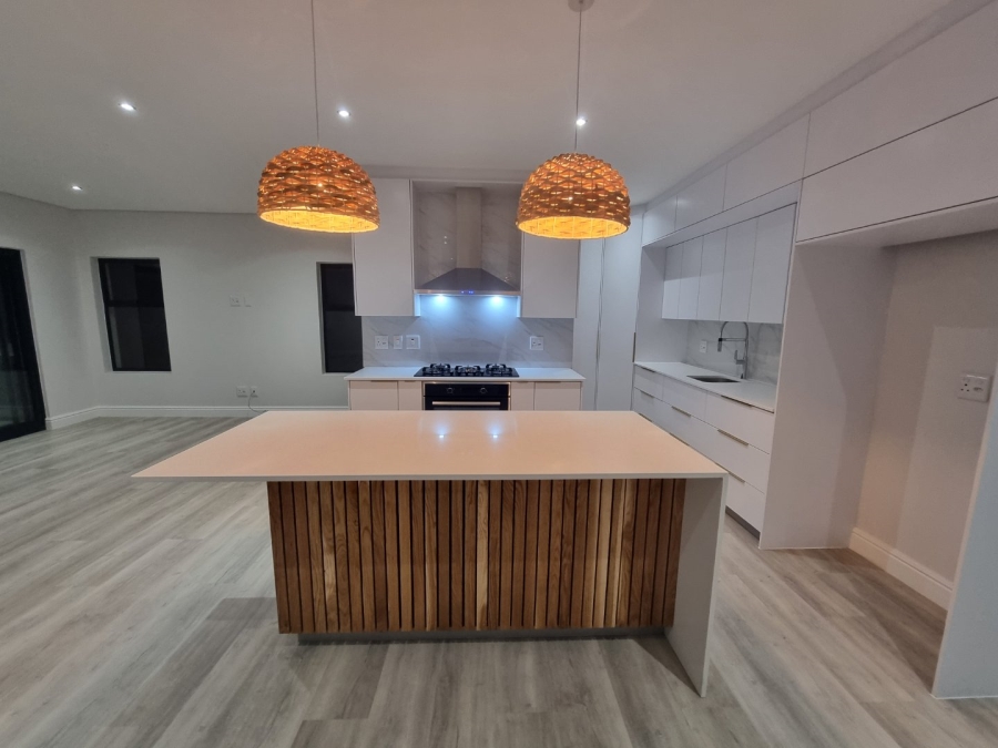 4 Bedroom Property for Sale in Sandown Western Cape